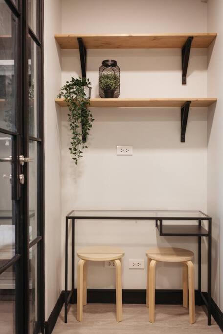 Pangsapuri Bangrak Netflix 2 Bedroom 31fl View Bangkok