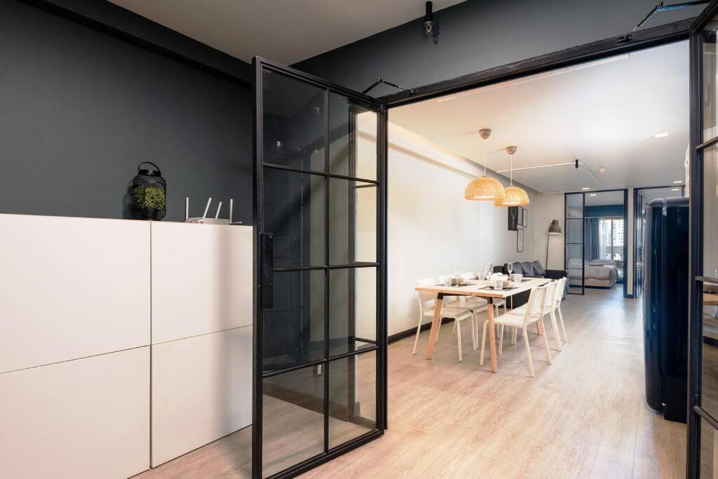 Pangsapuri Bangrak Netflix 2 Bedroom 31fl View Bangkok